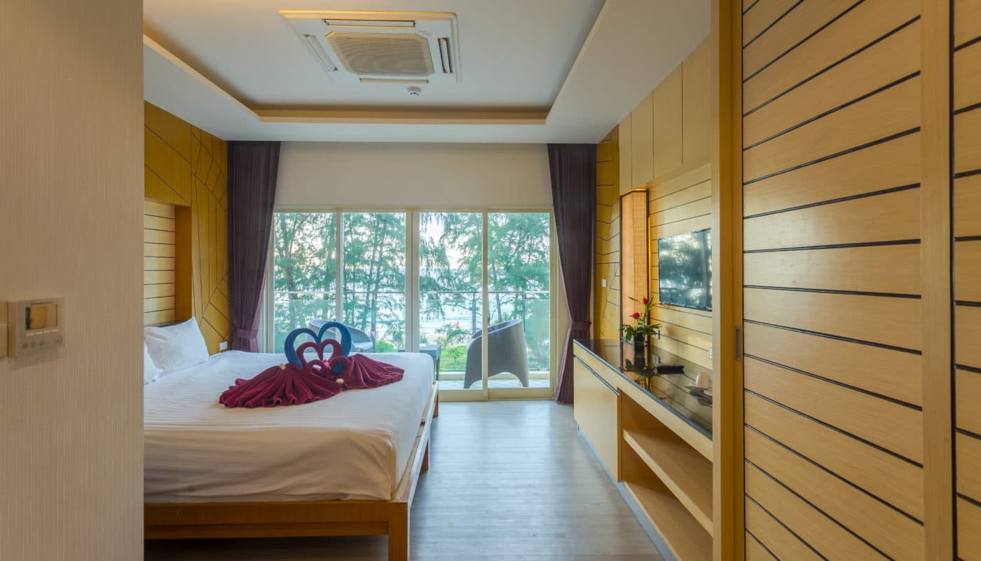 Deluxe Room with Sea View